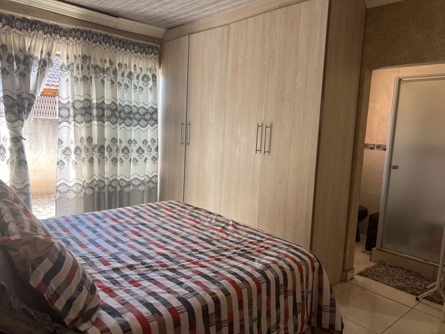 3 Bedroom Property for Sale in Geelhoutpark North West